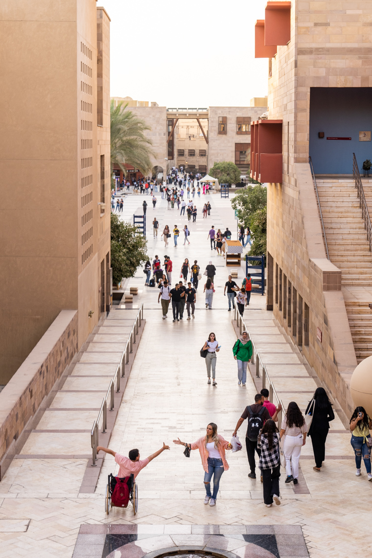 AUC_Education_220925_4577